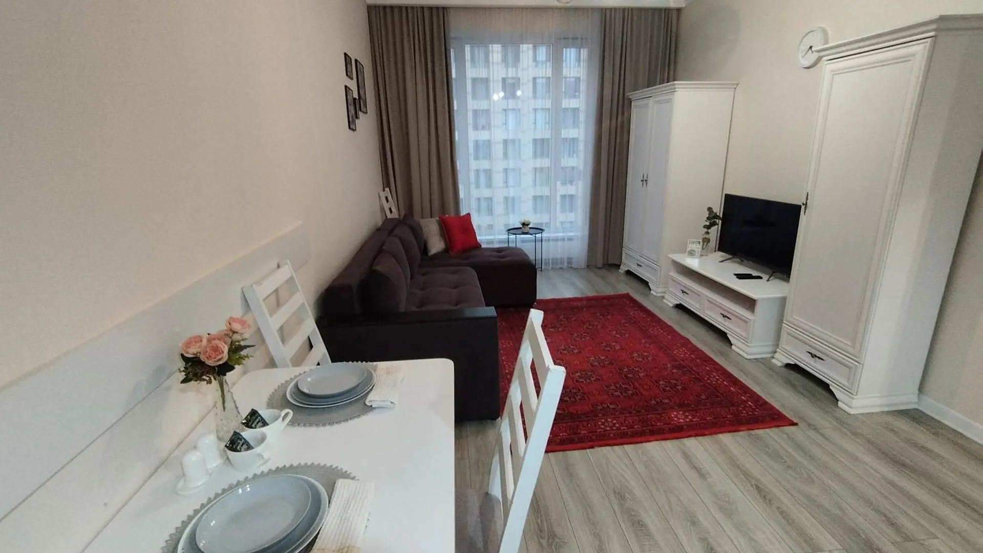 Apartment Like Sweet Home 37 Almaty